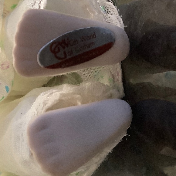 Doll of the Month MARCH 1985 Gift World of Gorham - Picture 4 of 4